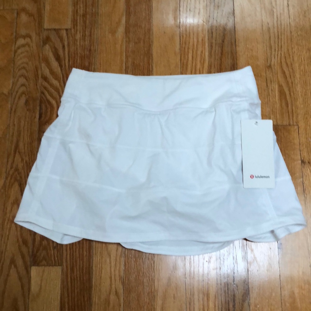 Lululemon Pace Rival Skirt White Size 6 Tall